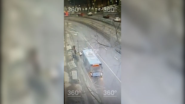 Rusiyada dəhşətli qəza: Xəsarət alanlar var - VİDEO