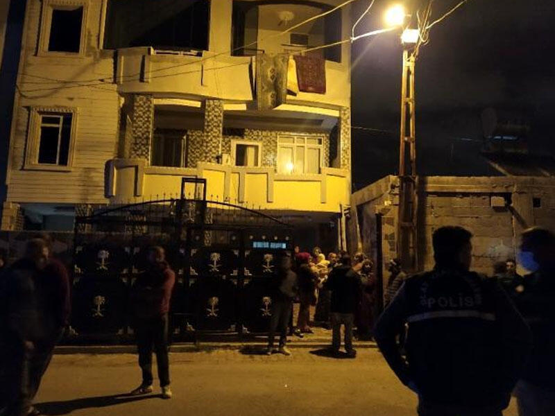 Əl-ələ tutub özlərini binadan atdılar - Türkiyədə sevgi dramı... - VİDEO - FOTO