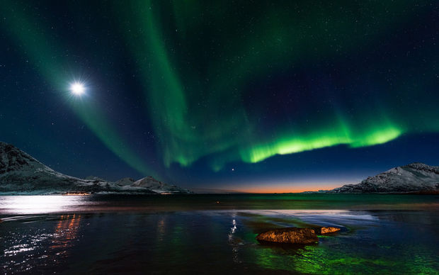 Alyaska səmasında qütb parıltısı - VİDEO