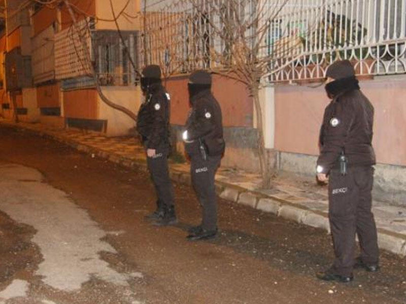 Suriyadan atılan raketlər Türkiyə ərazisinə düşüb - VİDEO