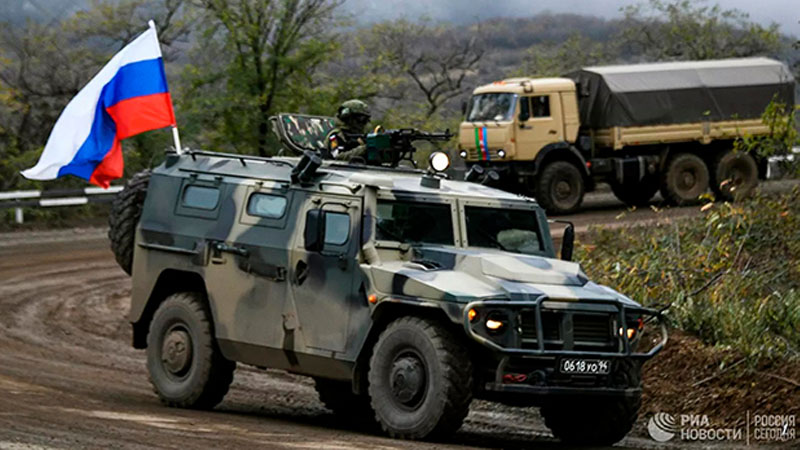 Azərbaycan Ordusunun karvanı Qırmızı Bazardan keçdi