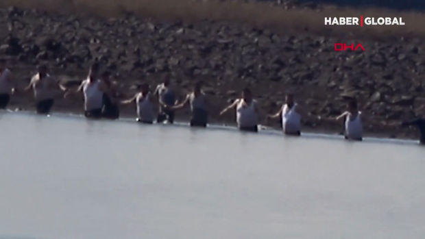 Türkiyədə itkin düşən balıqçıların axtarışına yerli sakinlər də qoşuldu - VİDEO