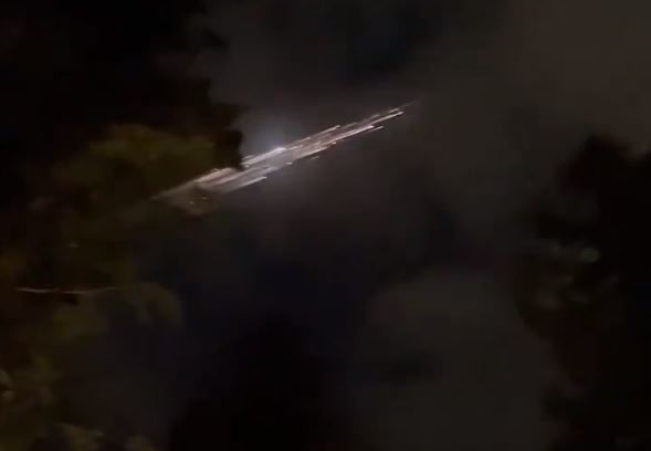 ABŞ səmasında qəribə işıqlar görünüb – VİDEO