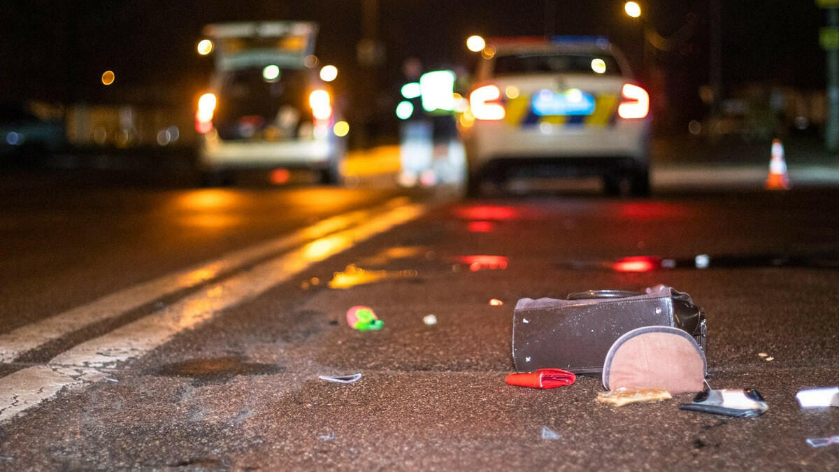 Bakıda intihara etmək istəyən qadının dəhşətli əməli