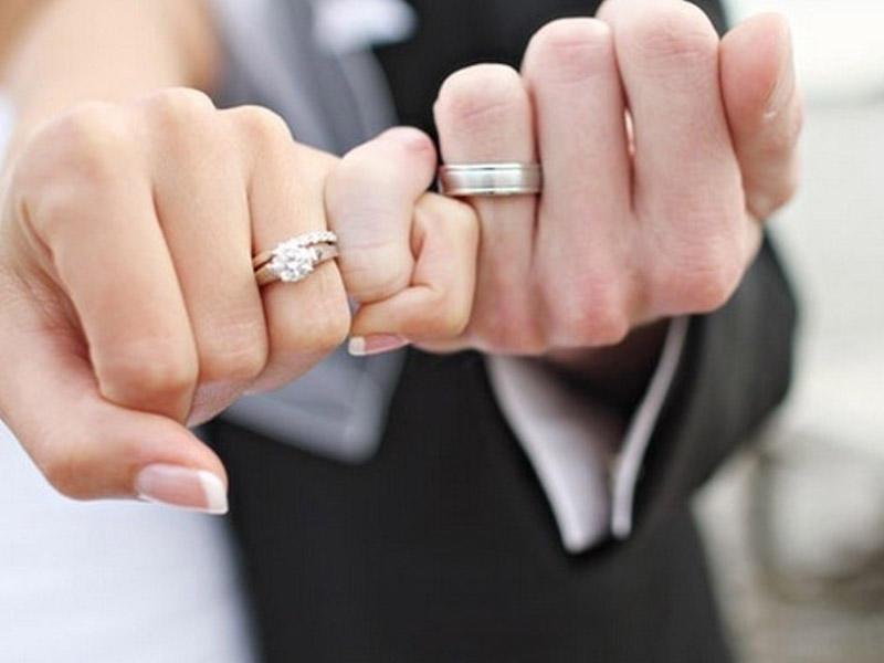 Evdə 9 nəfərlə nişan keçirənlər cərimələndi