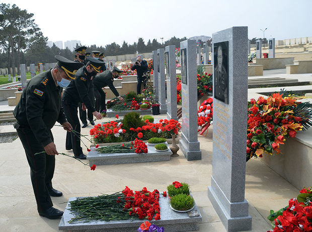 Azərbaycanın Milli Qəhrəmanı Şükür Həmidovun anım mərasimi keçirildi - VİDEO