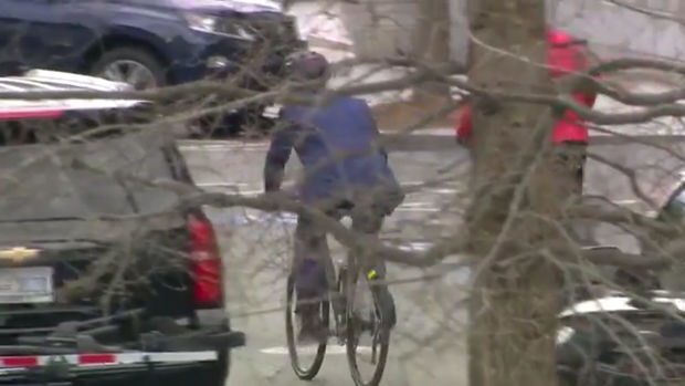 ABŞ-ın Nəqliyyat nazirinin velosiped saxtakarlığı - VİDEO