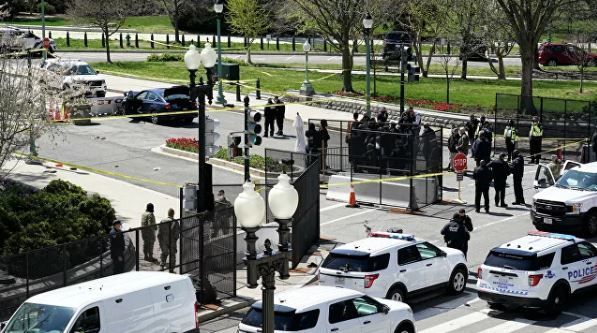 ABŞ-da Kapitoli qarşısında atəş səsləri: İki ölü, bir yaralı - FOTO/VİDEO