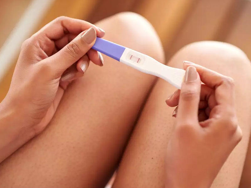 12 yaşlı oğlandan hamilə qalıb, uşaq dünyaya gətirdi