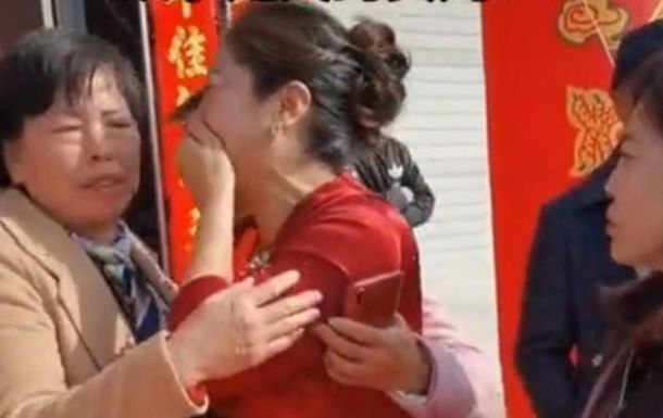 Будущая свекровь узнала, что невеста сына - ее дочь