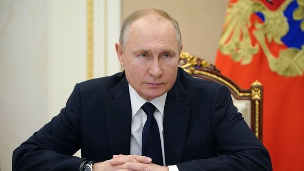 Putin Qarabağdakı vəziyyəti ən aktual problem adlandırdı