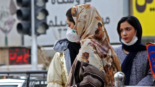 Tehran xəstəxanalarında koronavirusa yoluxanlar üçün yataq yerləri tükənib