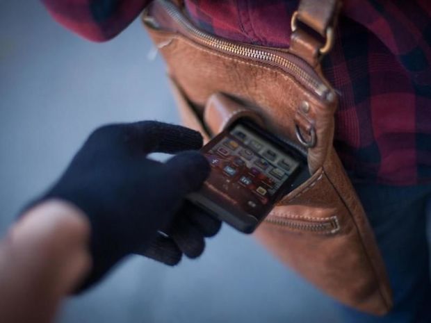 Vətəndaşa xəsarət yetirib, onun mobil telefonunu oğurlayan şəxs saxlanılıb - FOTO