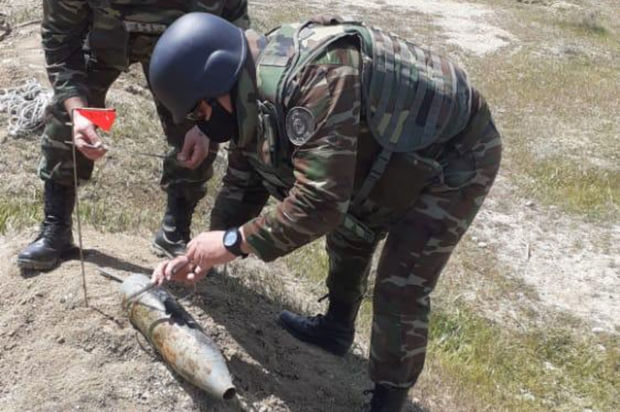 Sumqayıtda top mərmisi aşkarlandı