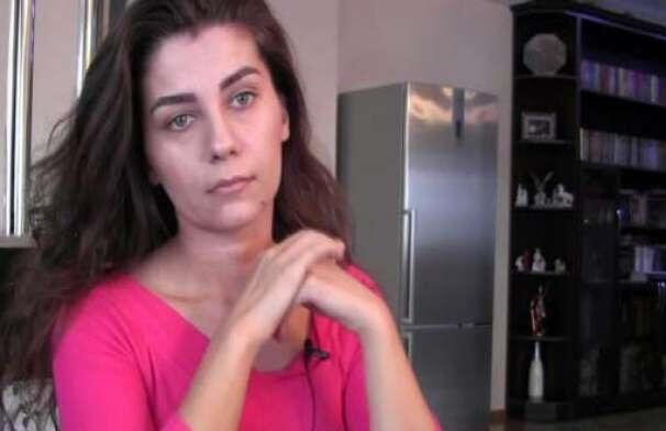 Cəmil Həsənlinin qızı intim videolarından DANIŞDI: “Heç nə eləmək istəmirlər”