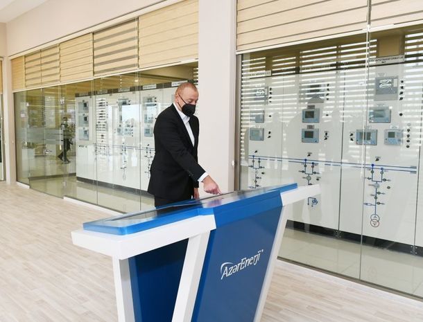 Президент Ильхам Алиев принял участие в открытии подстанций