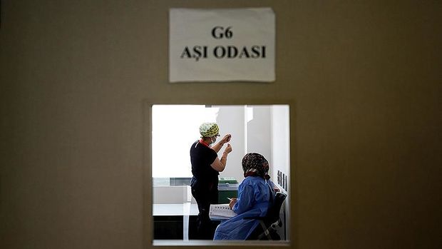 В Турции опровергли информацию об одобрении вакцины 