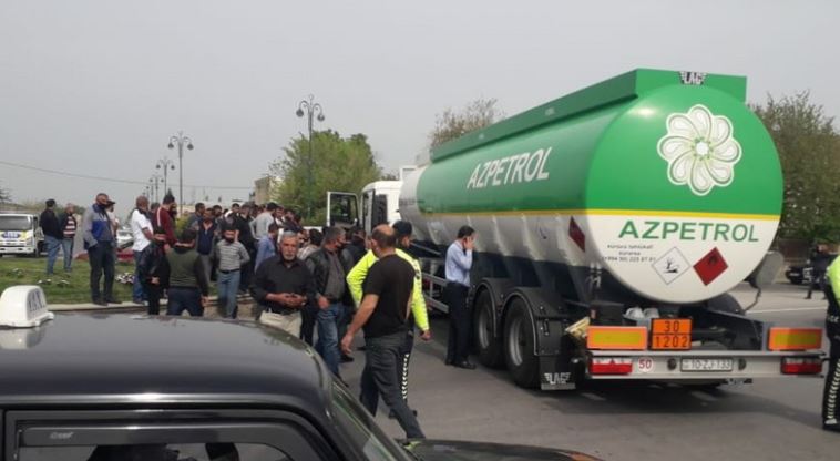 “Azpetrol”un yanacaq daşıyan maşını piyadanı vuraraq öldürüb - YENİLƏNİB
