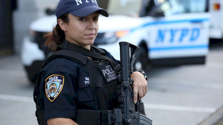 ABŞ-da polis 16 yaşlı qaradərili qızı güllələdi