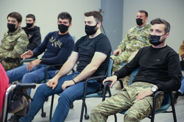 Qazilər sosial-psixoloji dəstək layihəsinə cəlb olunub - FOTO