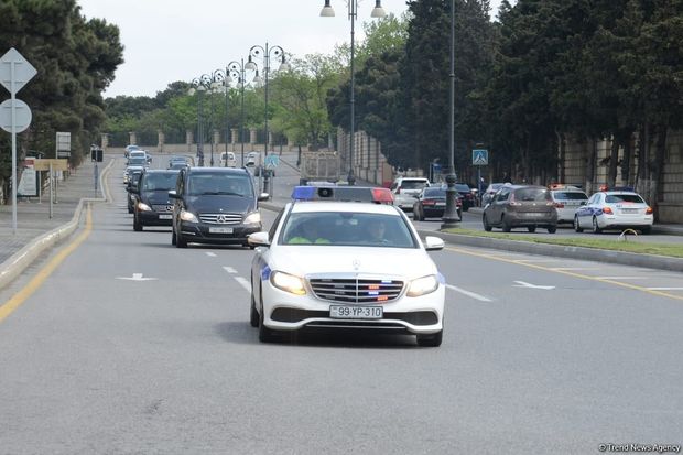 Azad Rəhimov dəfn olunur - YENİLƏNİB+FOTO/VİDEO