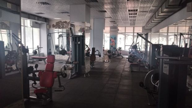 Karantin rejimini pozan idman zalı aşkarlandı - FOTO