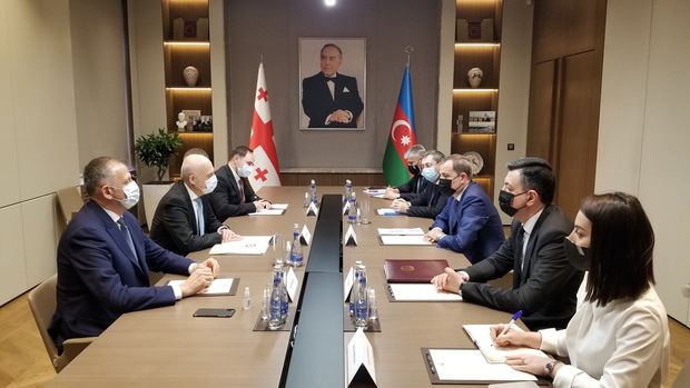 Ceyhun Bayramovun Gürcüstan XİN başçısı ilə görüşü keçirilir