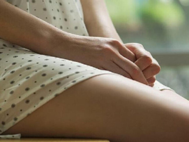 Bakıda 22 yaşlı qız kafedə 