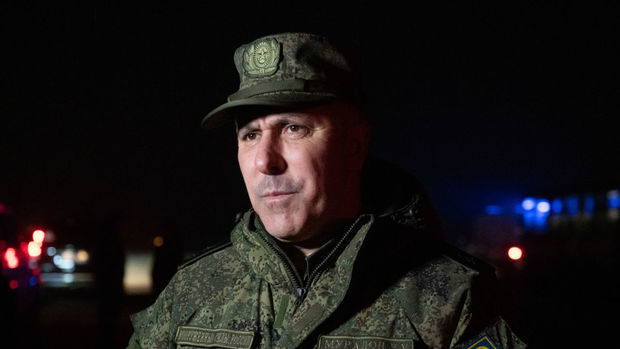 Рустам Мурадов приказал демонтировать памятник Нжде