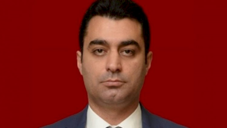 İcra başçısının imarətində asılmış meyit aşkarlandı