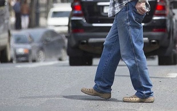 В Баку автомобиль сбил 37-летнего пешехода