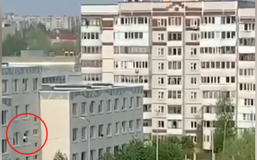 Kazandakı atışmada şagirdlər məktəbin pəncərələrindən tullanıblar - VİDEO