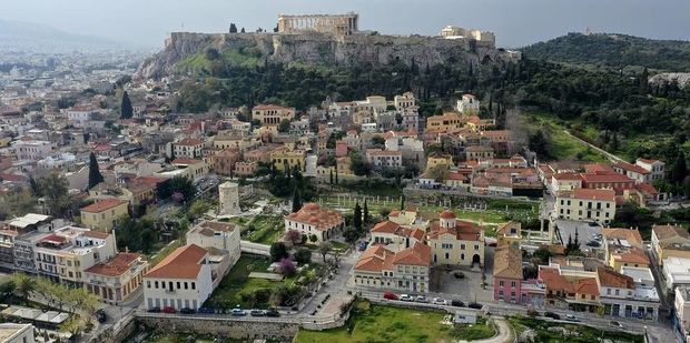 Власти Черногории заявили, что откроют границы для туристов на следующей неделе