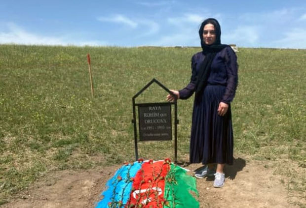 Raquf Orucovun anasının məzarı tapıldı - FOTO
