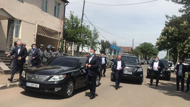 Nazir: “Azərbaycanlılar gürcülərin qardaşlarıdır, qarşıdurmaya imkan verməyəcəyik”