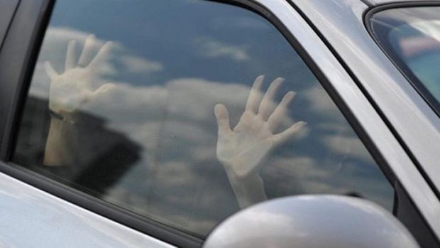 В Баку водитель такси сделал непристойное предложение пассажирке