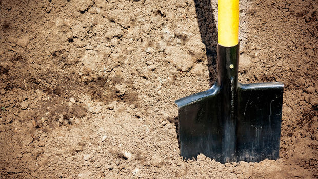 Almaniyada şəhər mərkəzindən banka gizli tunel çəkiblər - FOTO