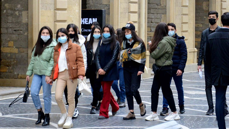 DİN-dən açıq havada maska taxmaqla bağlı əhaliyə müraciət