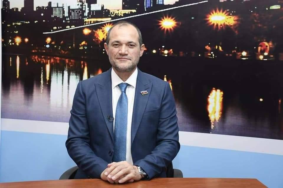 Deputat AZAL-dan narazıdır: Parlamentdə gərgin müzakirə