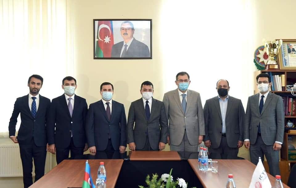 Gənclər və İdman Nazirliyində İƏT rəsmiləri ilə görüş olub