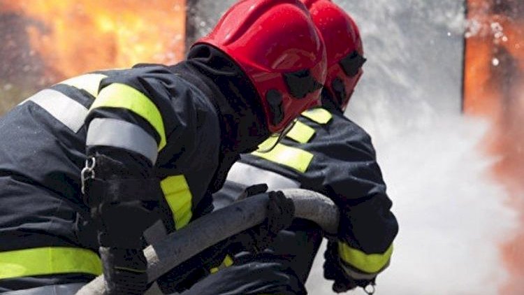 Qusarda ikimərtəbəli ev yandı: 1 nəfər xəsarət aldı