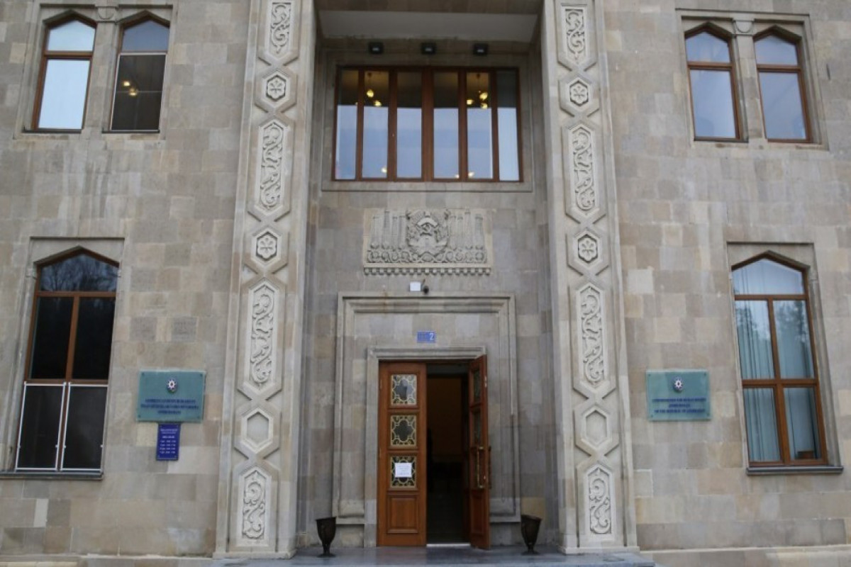 Ombudsman minalarla bağlı məsələni BQXK nümayəndəsi qarşısında qaldırıb