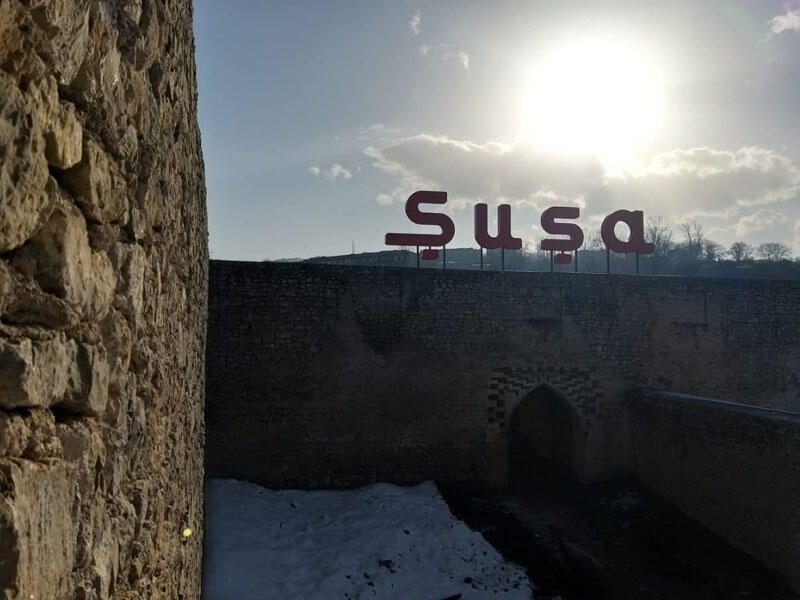 Şuşa ilə bağlı qanun layihəsi son oxunuşda qəbul edildi