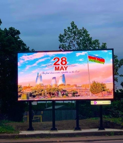 Londonda Azərbaycanla bağlı lövhələr quraşdırılıb (FOTO)