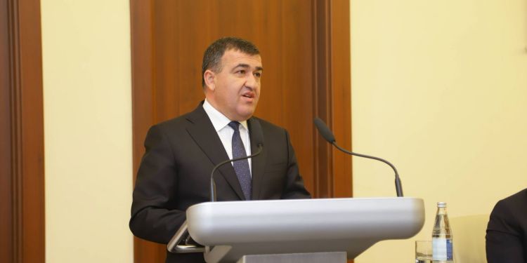 Xətaidə tender maxinasiyası: Büdcə vəsaiti narkotik cinayəti ilə ittiham olunan şəxsə etibar edilib?