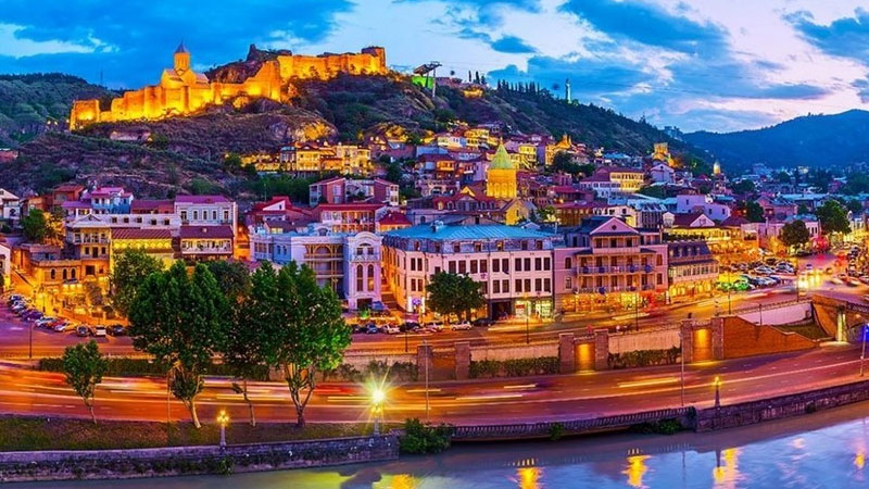 Gürcüstan Azərbaycanla quru sərhədlərini açdı - səfər etmək üçün nələr lazımdır?