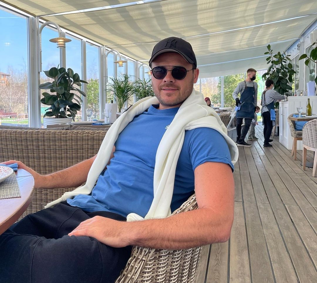 Emin Ağalarovun uşaqlıq arzusu olan maşın - FOTO