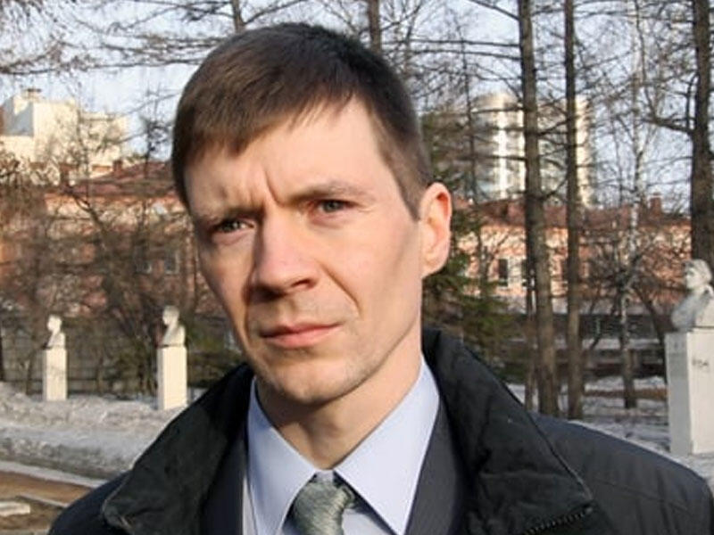 Həmyerlimizi güllələyən polislə bağlı qalmaqal böyüyür - Deputat da polisi müdafiə etdi