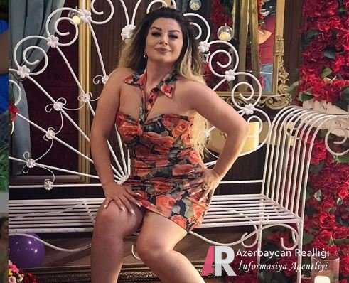 Nüşabədən ŞOK açıqlama: “Kişi müğənni mənə deyir ki, bu məmur səninlə...” – Adlar çəkildi!