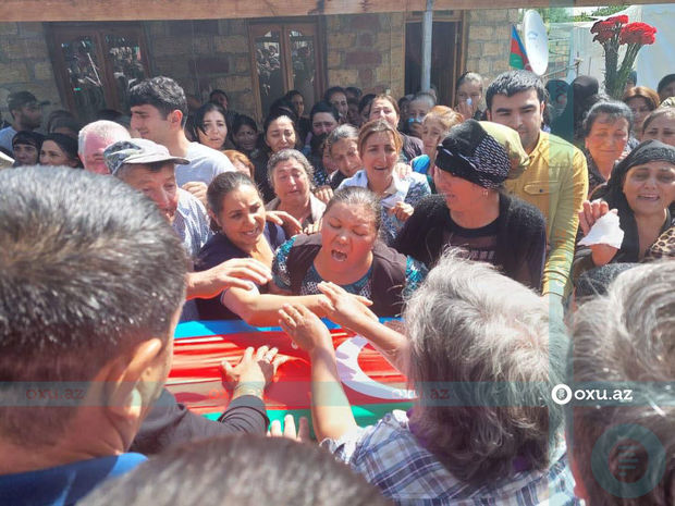 Göygöldə şəhidlə vida mərasimi keçirilir - FOTO